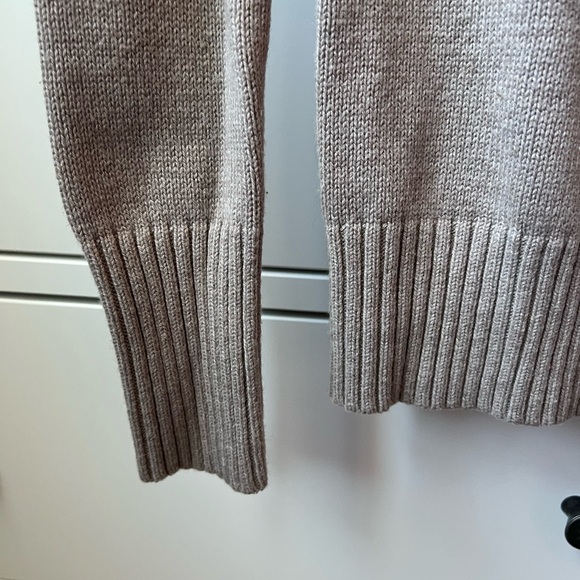 GAP Taupe Cowl Neck Sweater extra small - Picture 9 of 9
